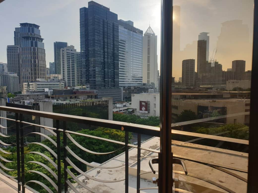 Where to watch fireworks in Makati on NYE?
From our Balcony with its view of Greenbelt Mall.
Ready to book your stay? Send us a message for booking details and special offers!