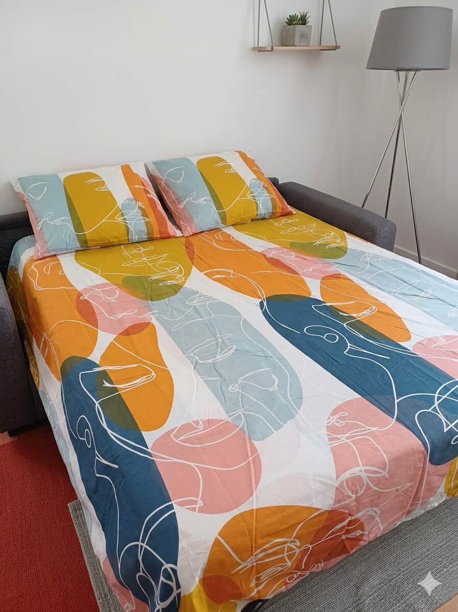 Canapé lit  matelas confortable 22cm