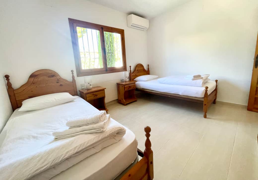 Bedroom 2 - Two single beds