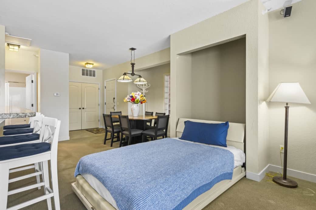 Murphy bed