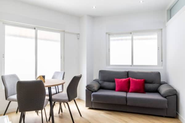 Apartamento moderno céntrico con AC y Luz natural