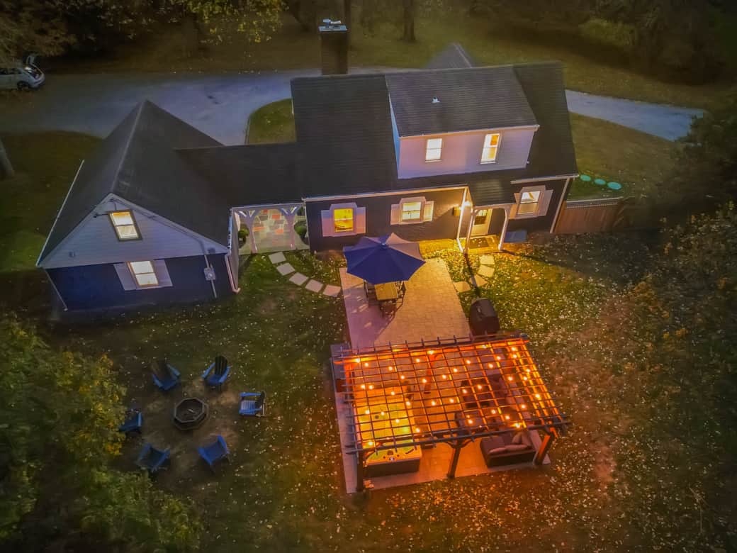 83 North Country Road-116 83 North Country Road-116