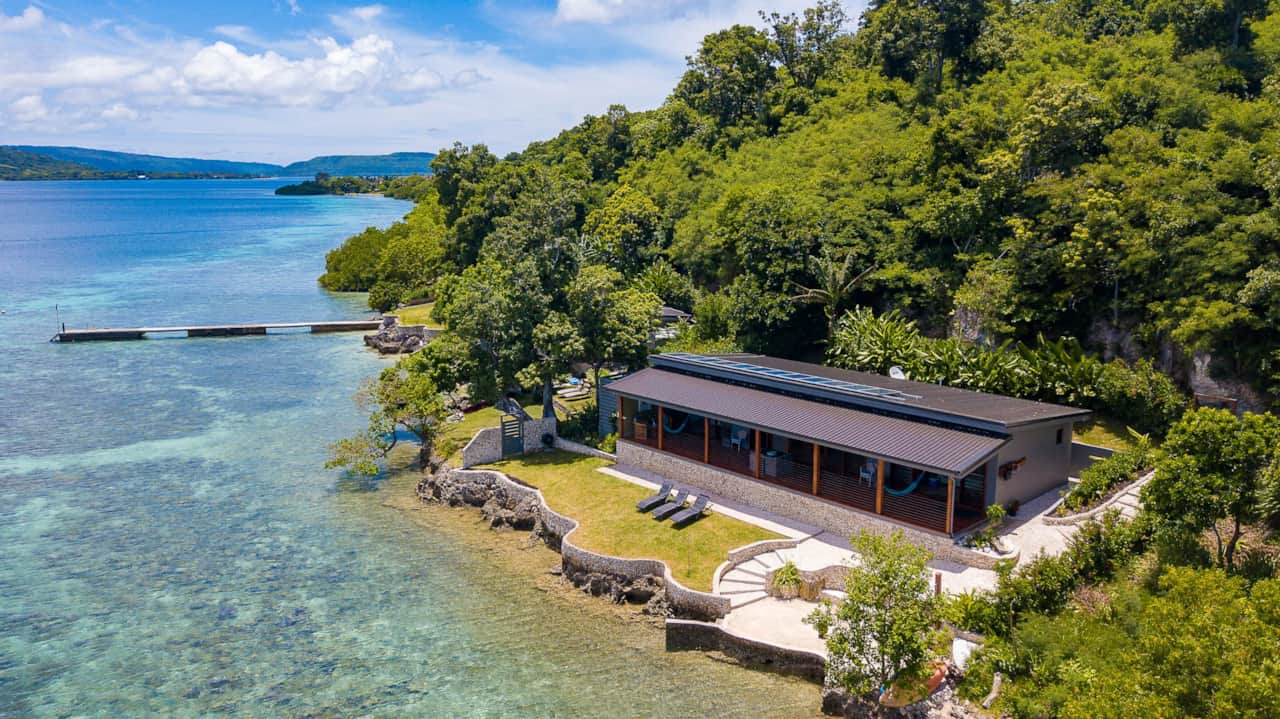 Water, water everywhere! The Sorrento, Watermark on Moso, Moso island, Vanuatu