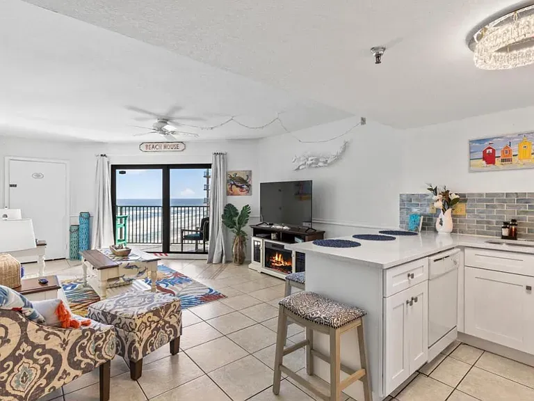 Balcony door off Living room Balcony door off Living room