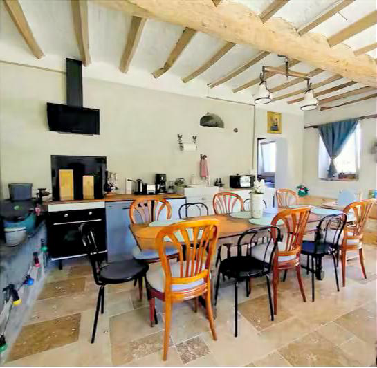 TABLE XL JUSQU'A 12 PERSONNES