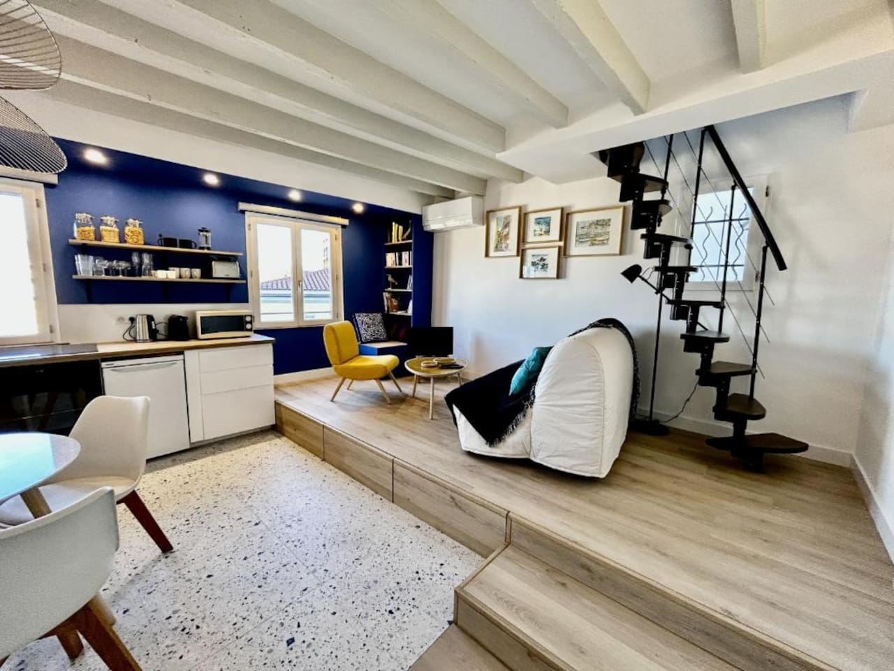 Nice Chateau : Duplex Menica vue sur le vieux Nice, Nice