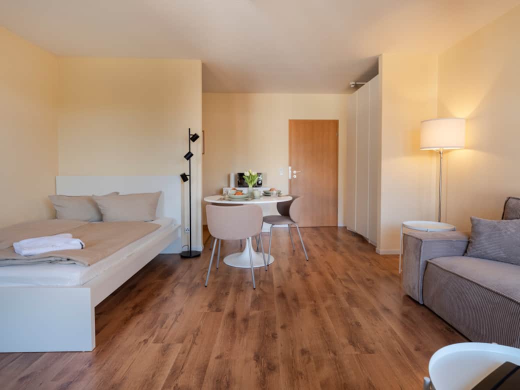 04 Apartment 