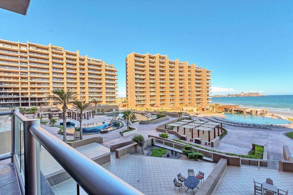 Amazing Low Floor Ocean Front View Amazing Low Floor Ocean Front View