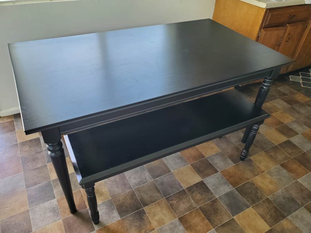An extendable table (new in 2025) adds more table space and seating.