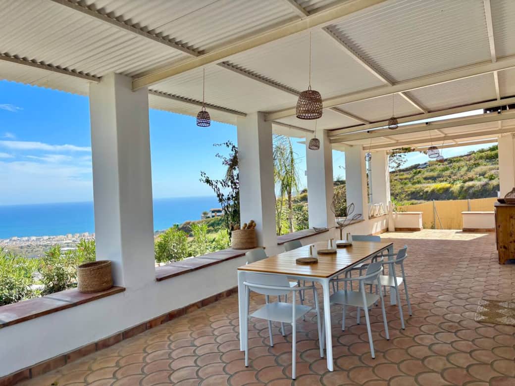 Terrasse sud vue mer