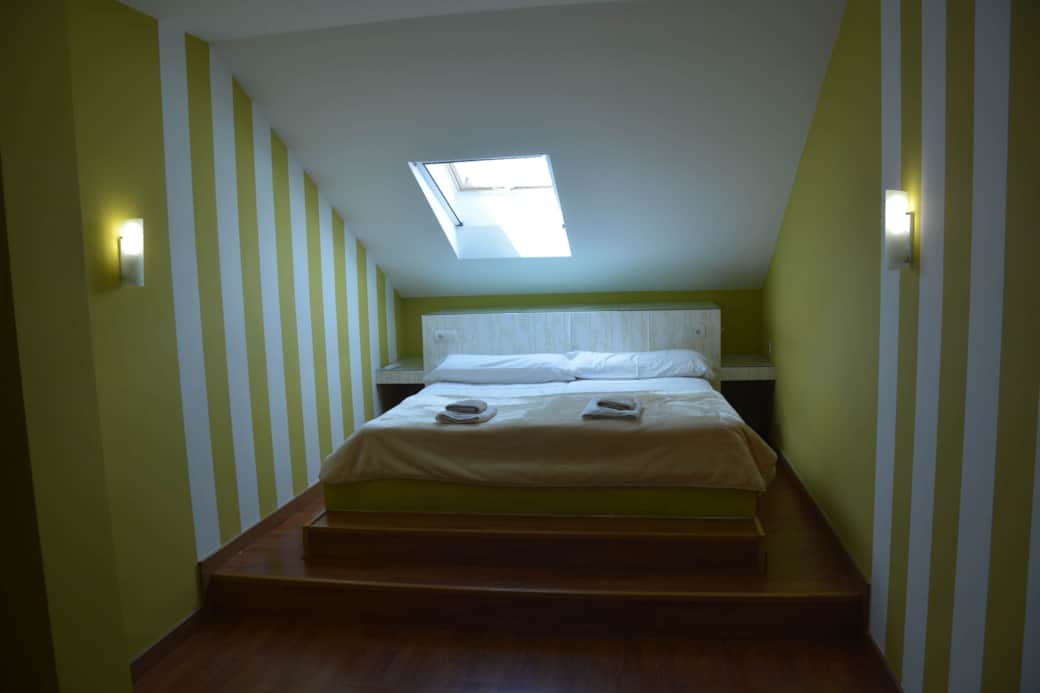 cama de 1,80 cm cama de 1,80 cm