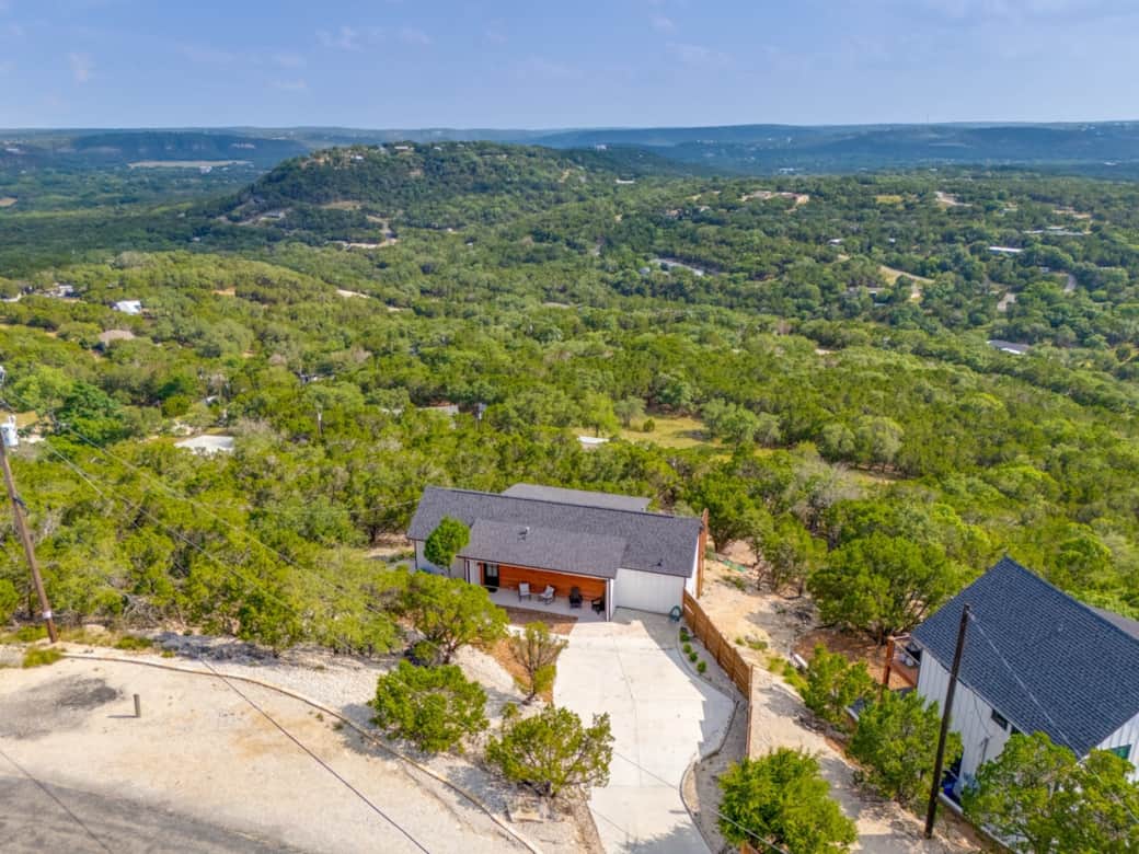 Scenic Hill Country Location