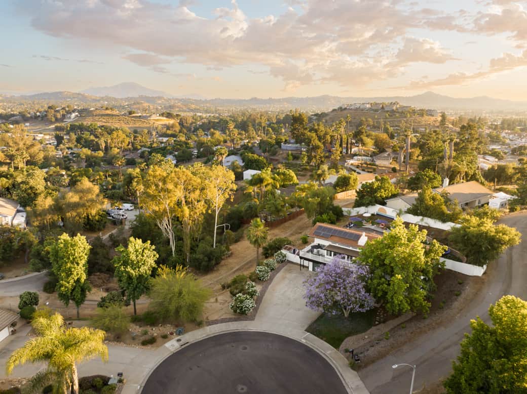 San Diego Haven w Heated Pool Hot Tub game room sleeps 1012 Vacation