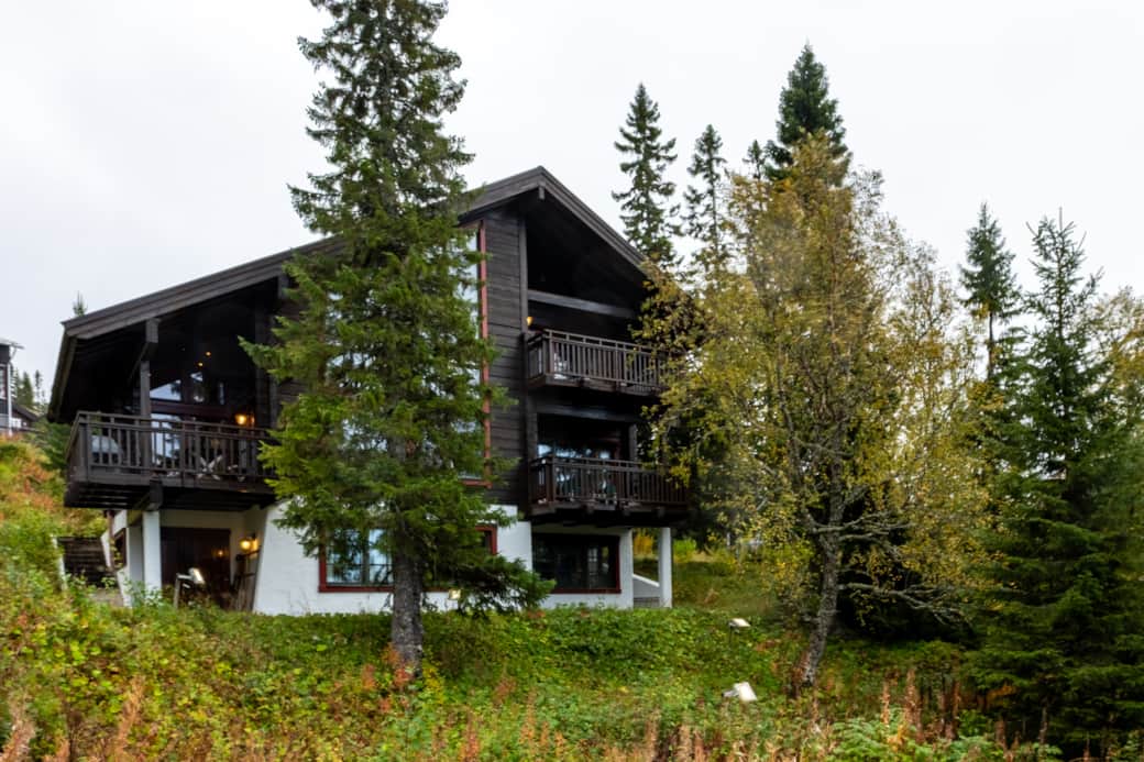 Red Fox Ski Lodge 
