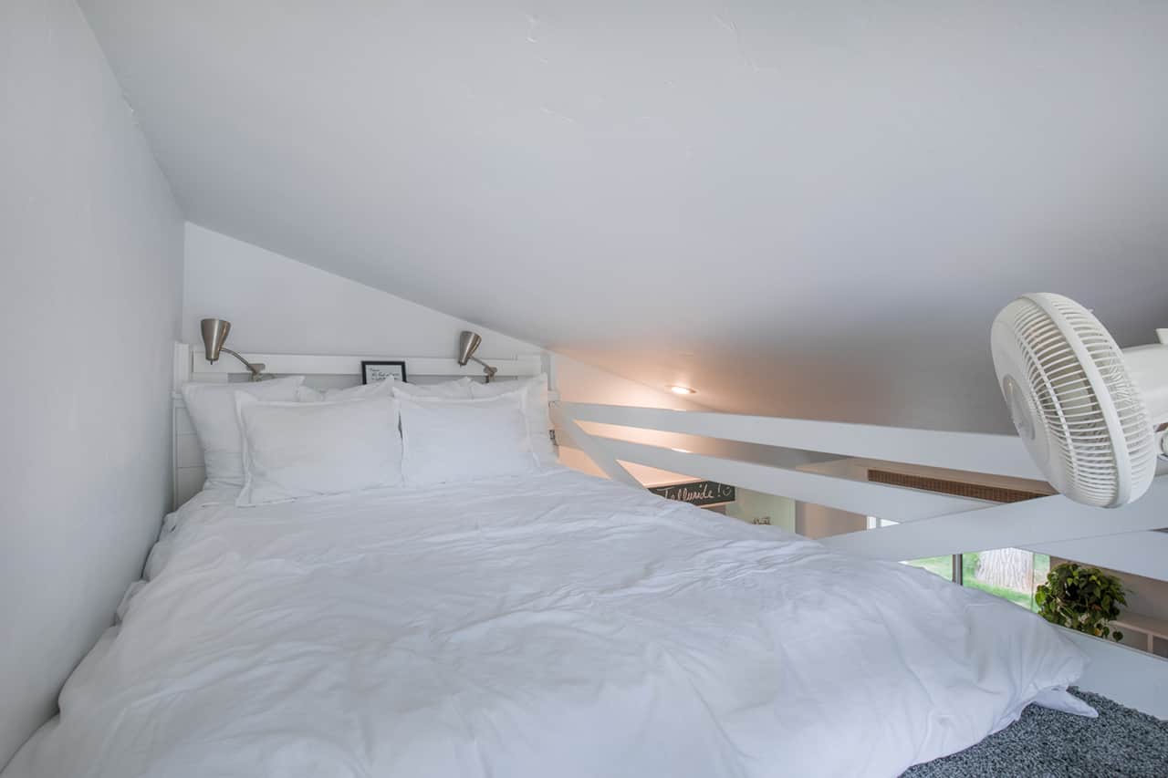 Loft bed
