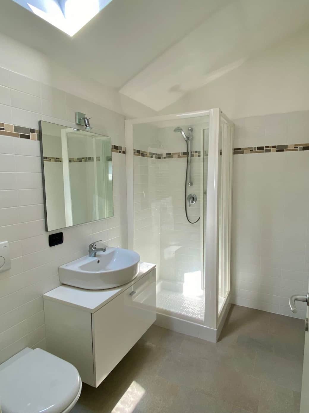 The bathroom upstairs.