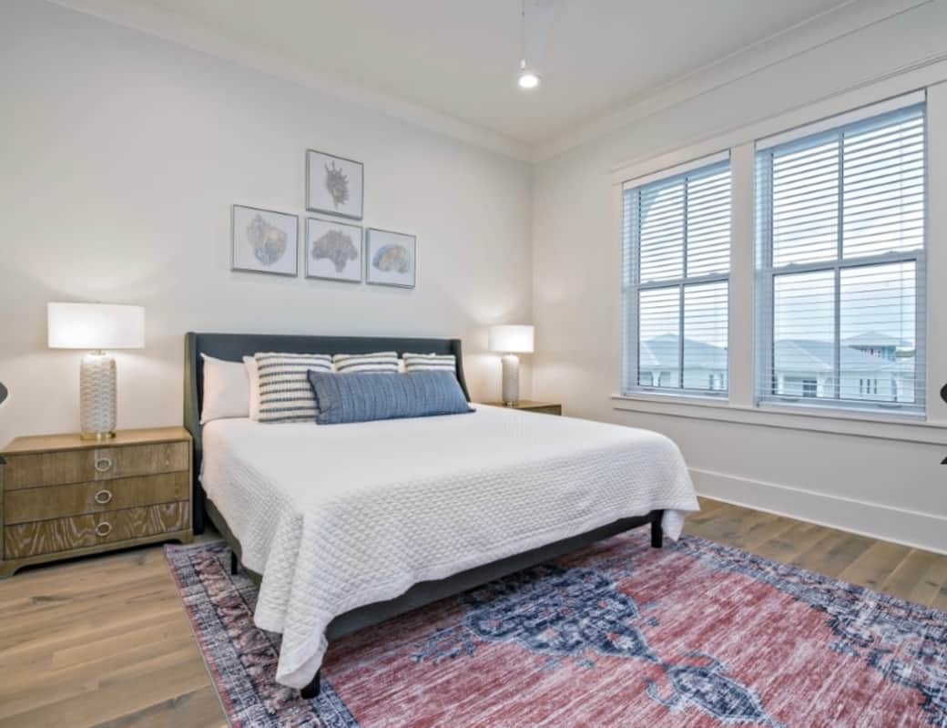 Second Floor King with En-suite