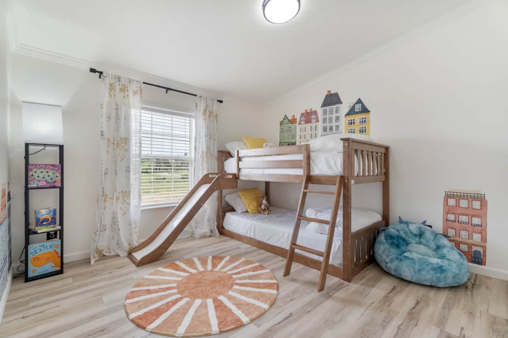 Bunk bed for kids to play