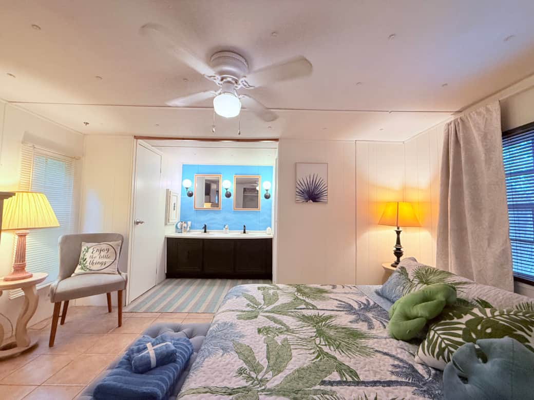 Master bedroom entry