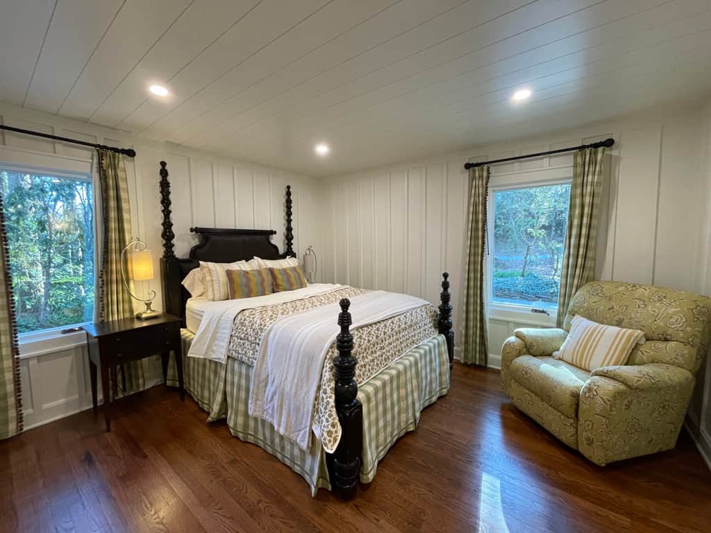 GUEST BEDROOM 3 (Queen)