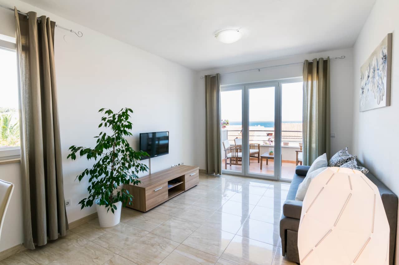 The Yellow Apartment - Charme Holidays