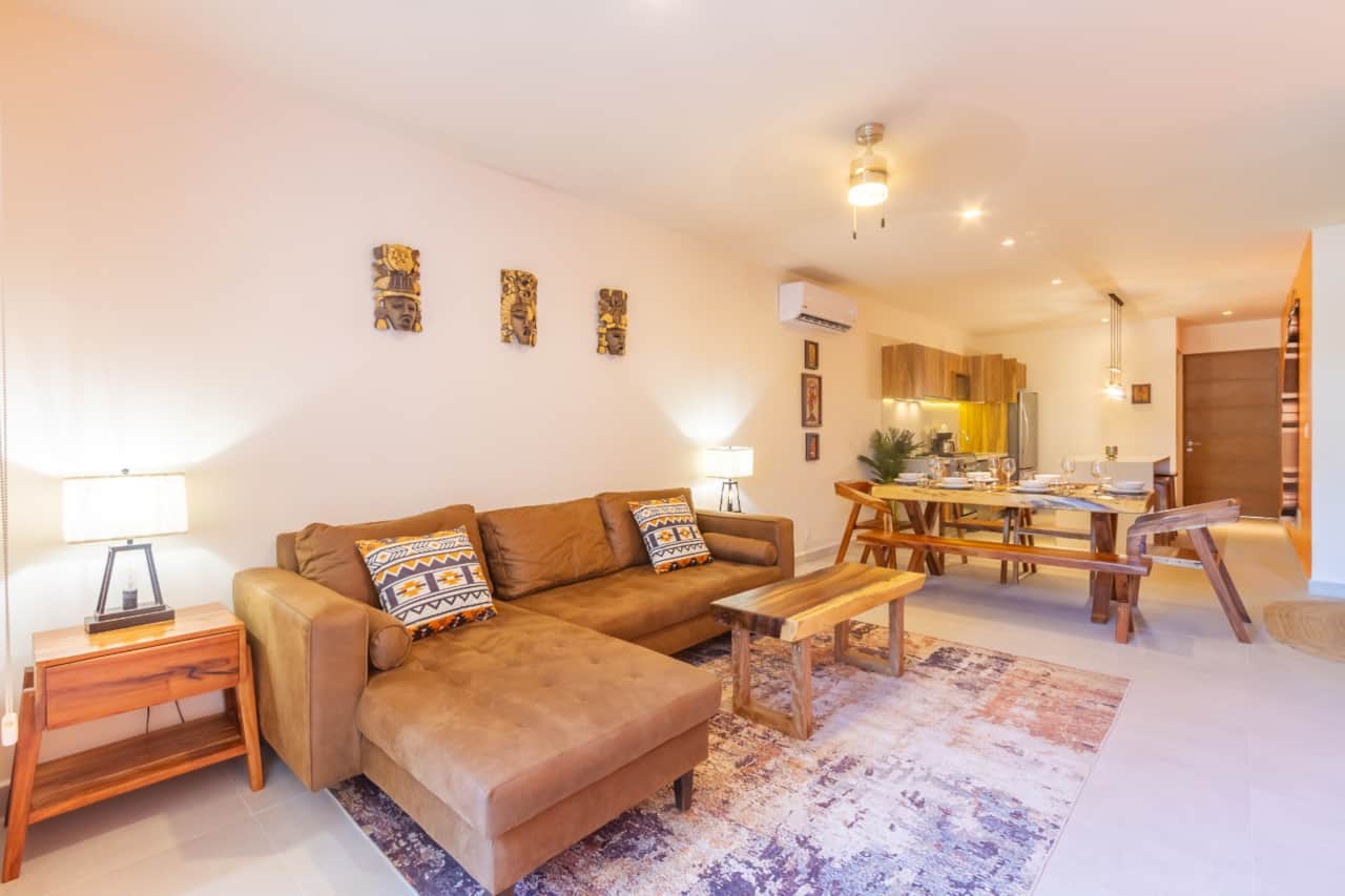 Welcome to comfort: AC keeps you cool in our living room oasis.