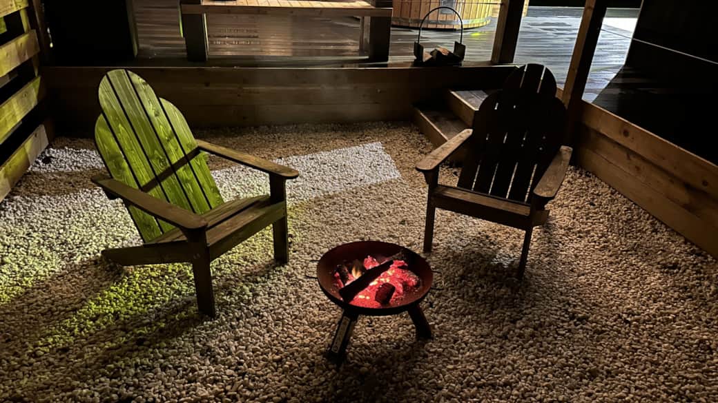 Outdoor (2)