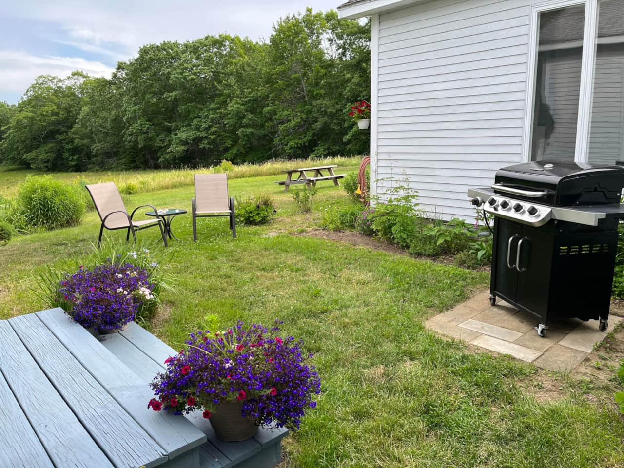 BHBPR_Anne's Secret Garden_Grill