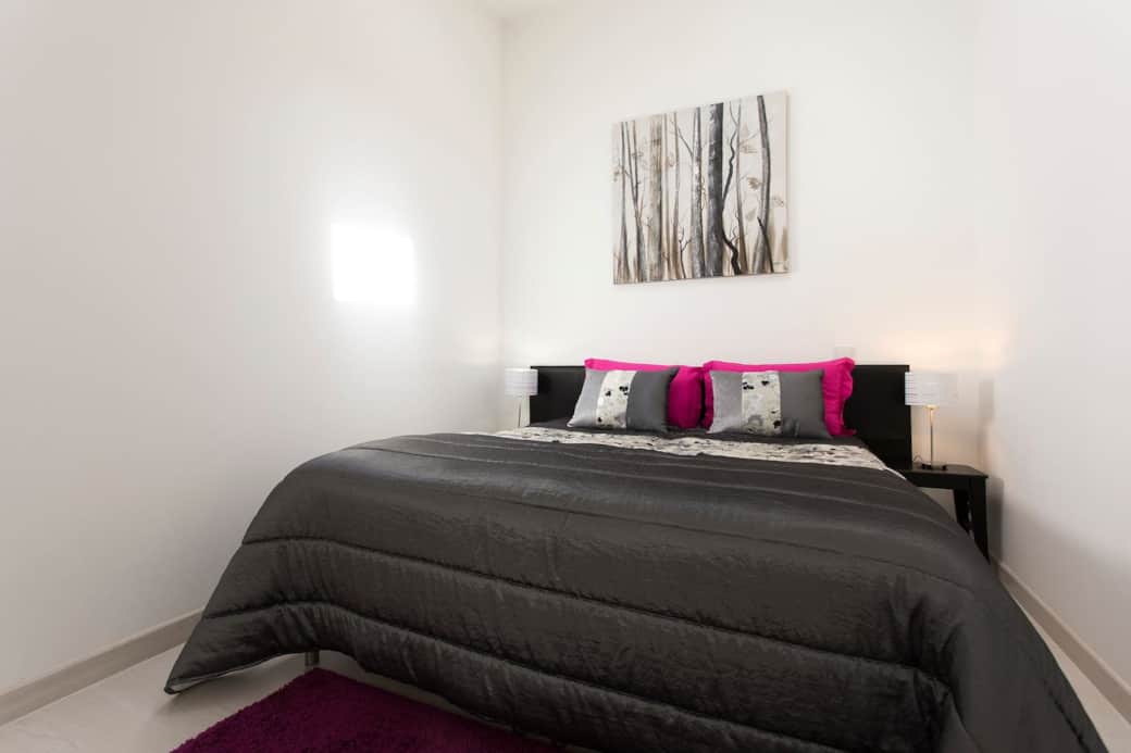 Main bedroom with air conditioned. The bed can be separated on 2 single beds.