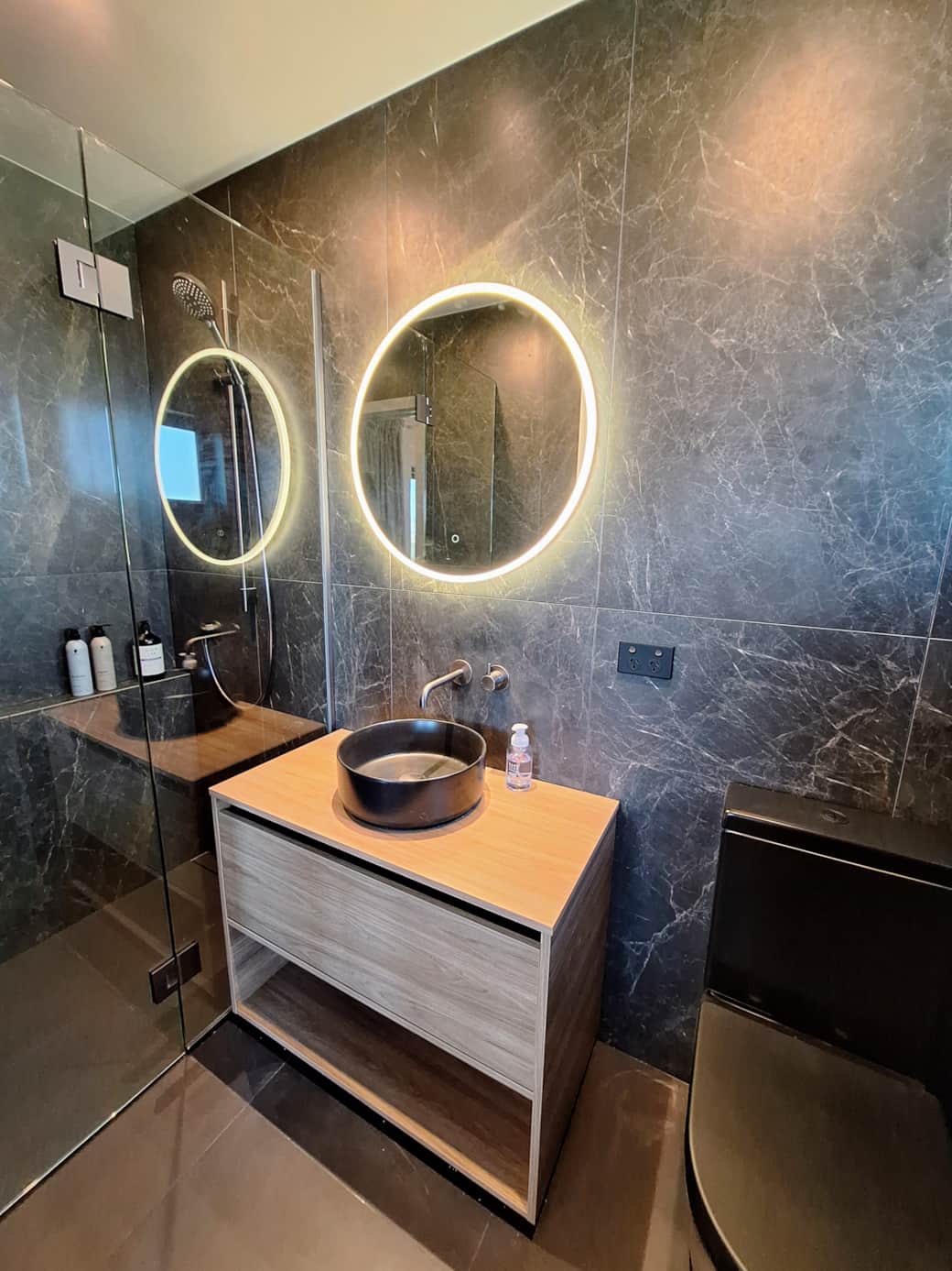 Luxury en-suite bathroom