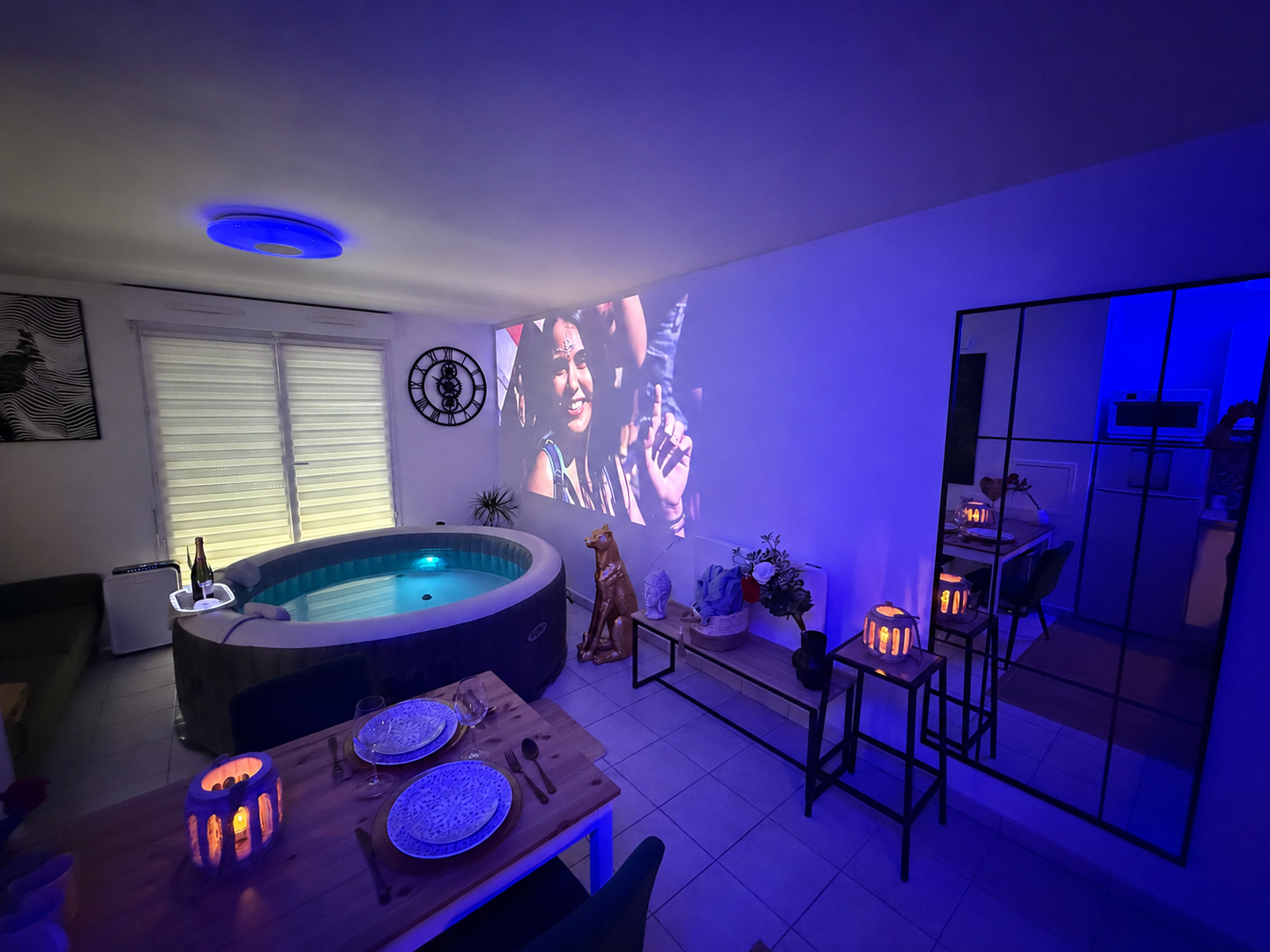 https://l.icdbcdn.com/oh/e91c24e4-a4ea-4d1d-973e-8ff59183d10d.png?w=2080-2