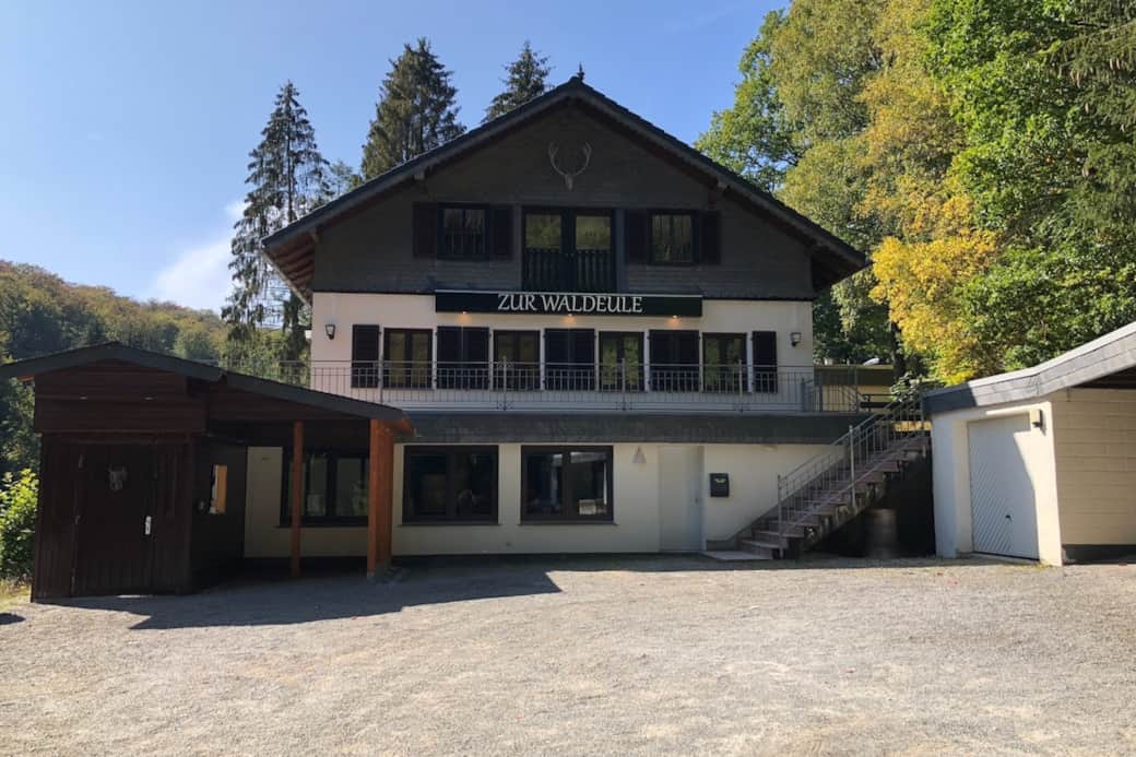 Sommerlicher Tag am Ferienhaus Zur Waldeule