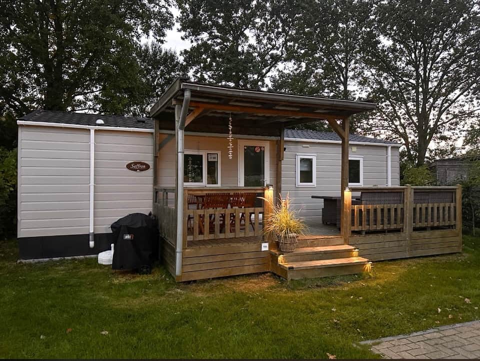 Chalet JT 08 am Abend