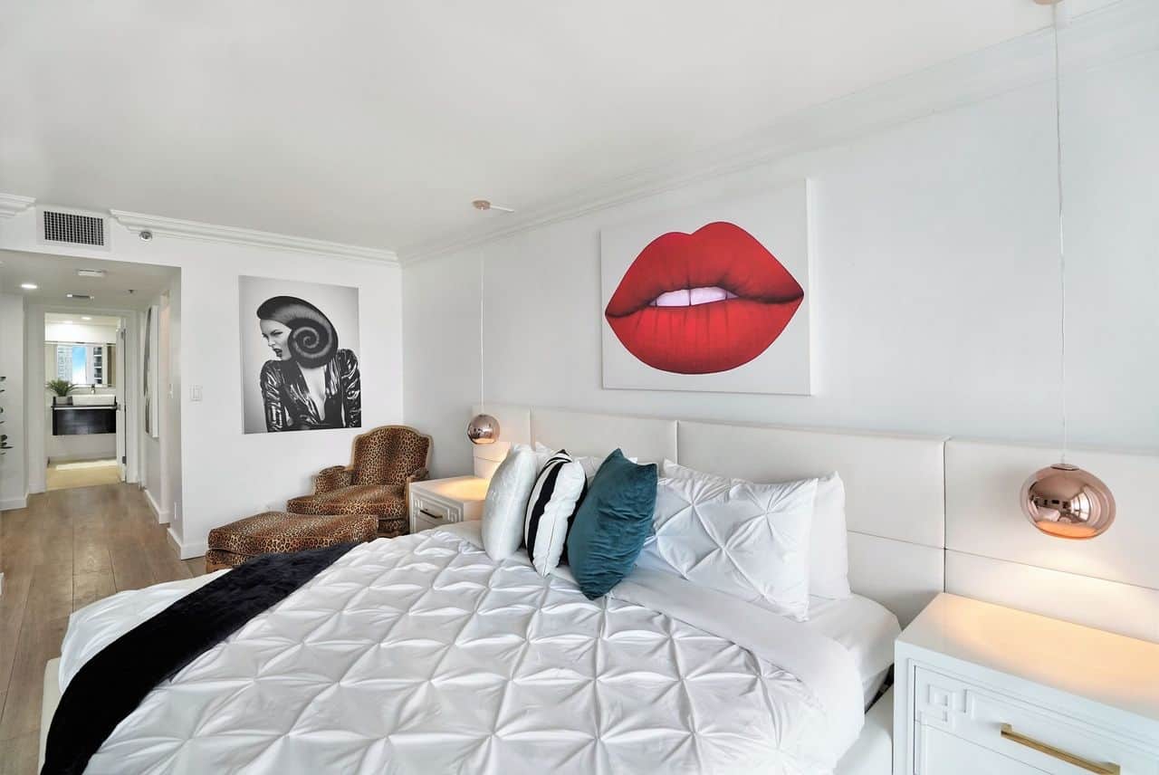 Magic City! (4 bedroom condo)