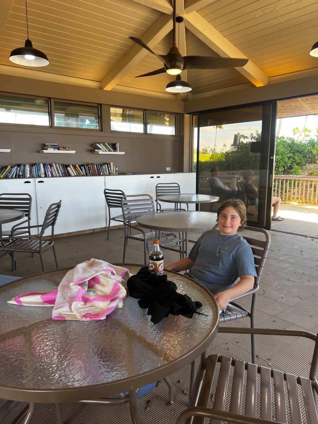 Lunch with a loved one inside of cabana