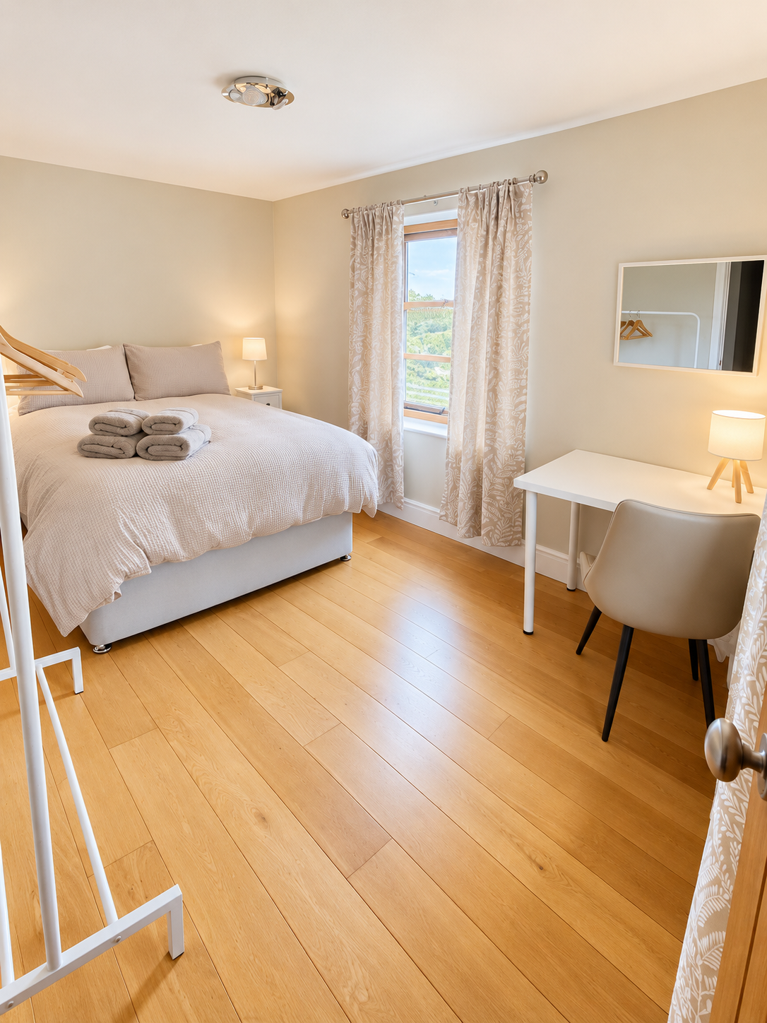 Bedroom 5 | Double Bed