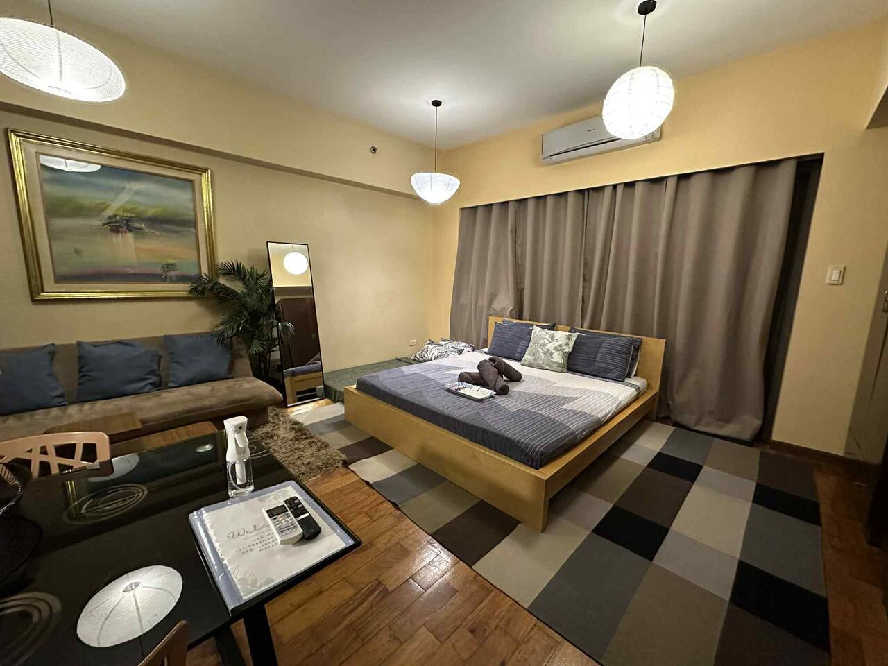 quiet studio condo near Greenbelt Makati for short stay