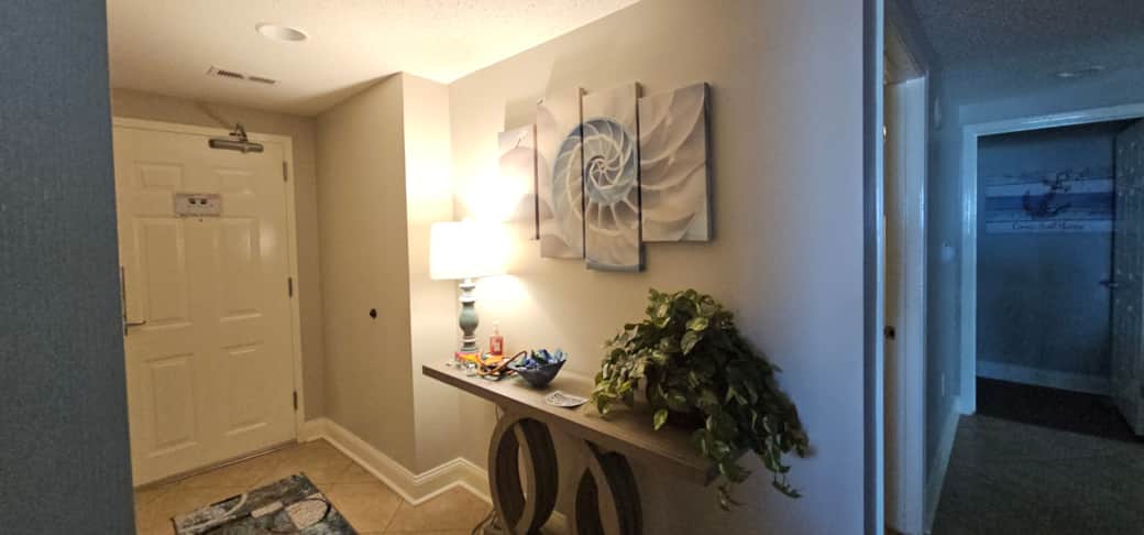 Entry way