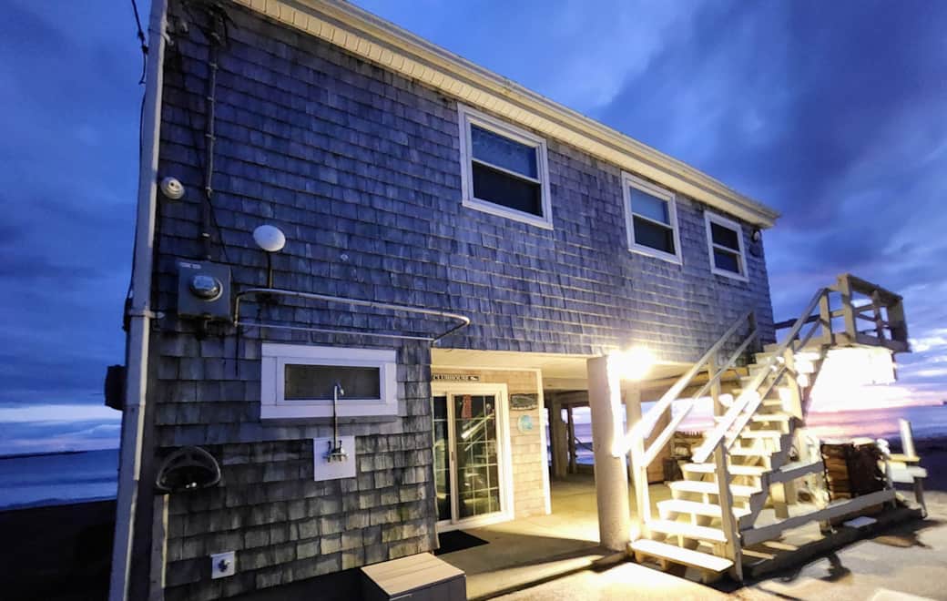 Upstairs private unit