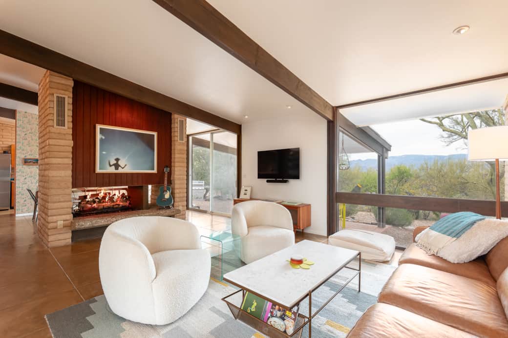 Living room.