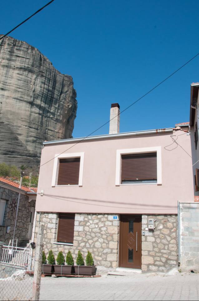 Historic Luxury House in the Heart of Meteora
