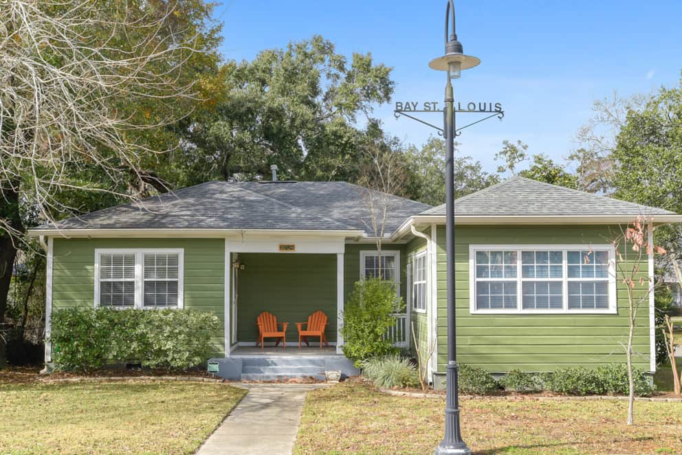 Luxurious gulf coast family homes with private pool to rent Bay St