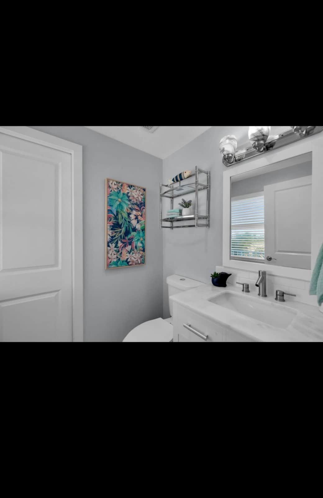 Powder bath top level Powder bath top level