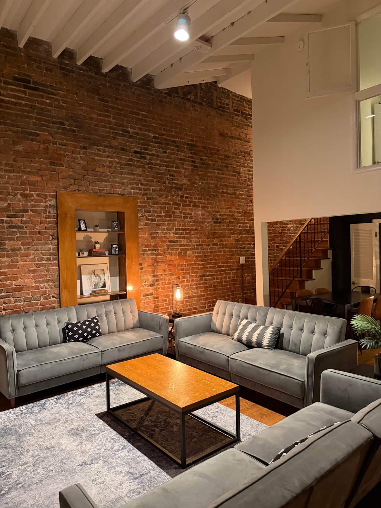 Living Area Unit 4