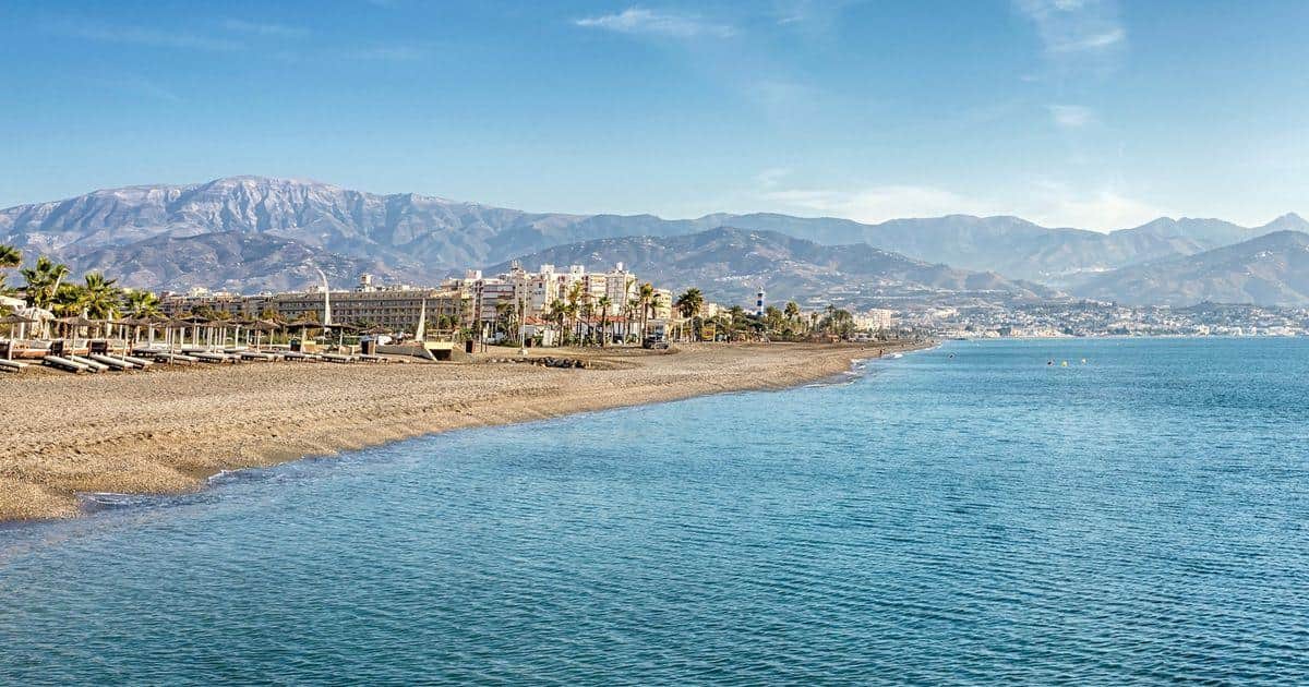 Groot Beach 2.jpg
