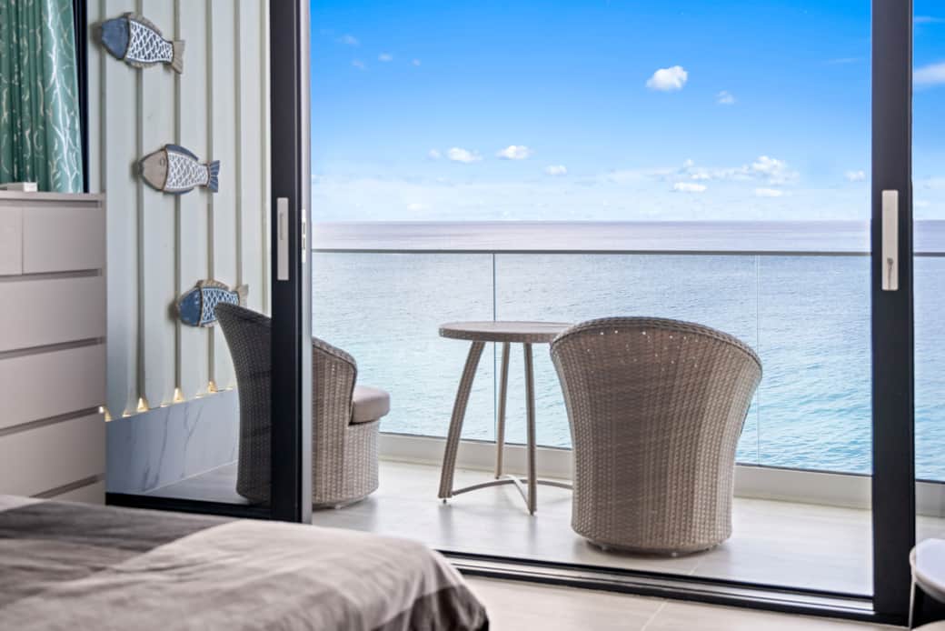 Lagunbay Pearle Balcony Lagunbay Pearle Balcony