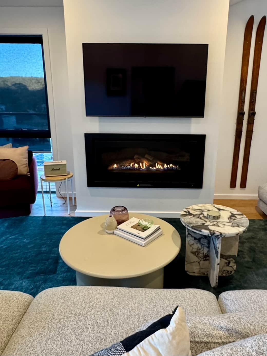 Living Room - Piste - The Grande