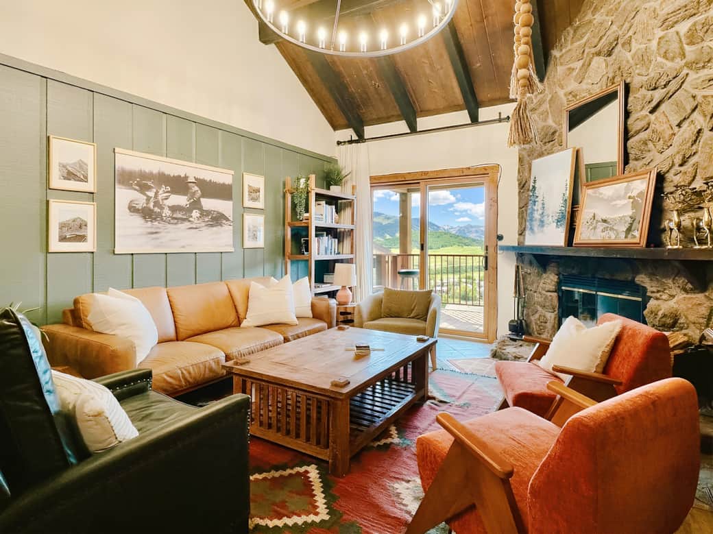 A spacious floorpan with plenty of room for everyone.