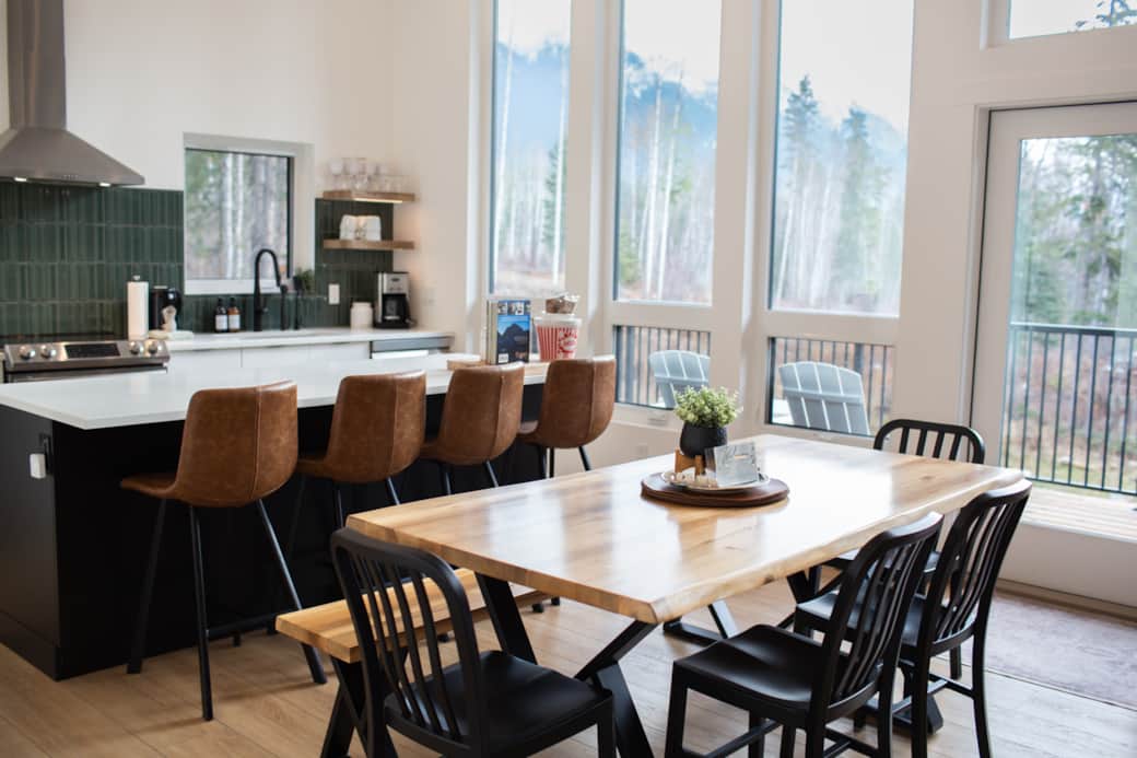 Beautiful handmade wood dining table, kitchen and stunning mountain views! Beautiful handmade wood dining table, kitchen and stunning mountain views!