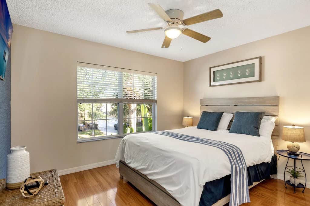 Hinterland Room